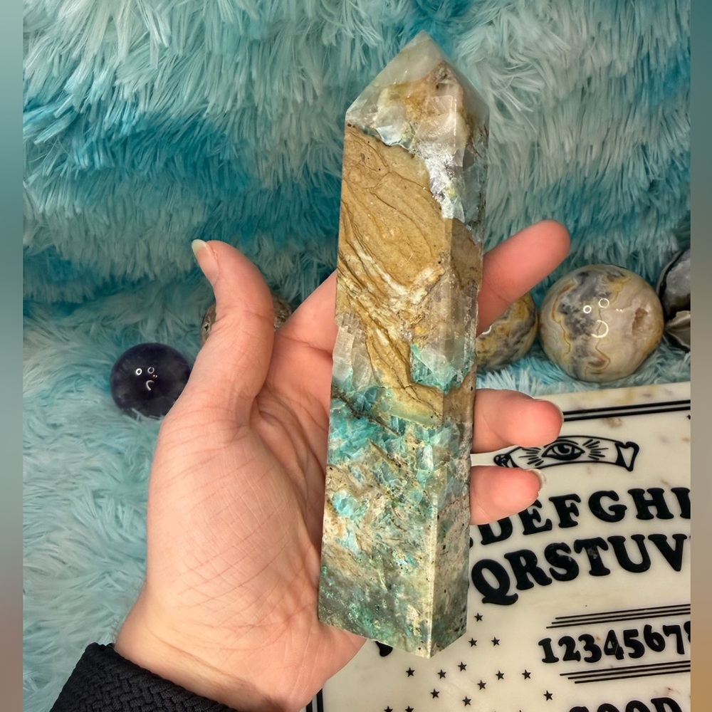 CHRYSOCOLLA WITH FLUORITE CRYSTAL TOWER OBELISK